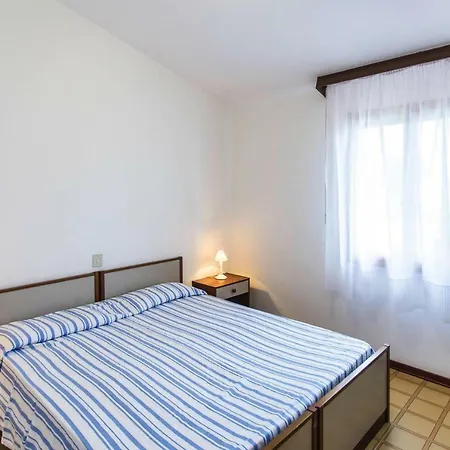 Holiday Villaggio Sole B Spiaggia Ivn01325 Iya 比比翁