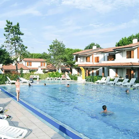 Holiday Villaggio Sole B Spiaggia Ivn01325 Iya *