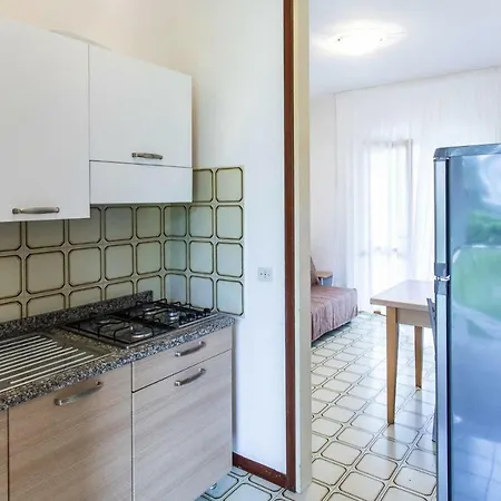 Casa vacanze Holiday Villaggio Sole B Spiaggia Ivn01325 Iya