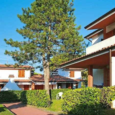 Casa vacanze Holiday Villaggio Sole B Spiaggia Ivn01325 Iya Bibione